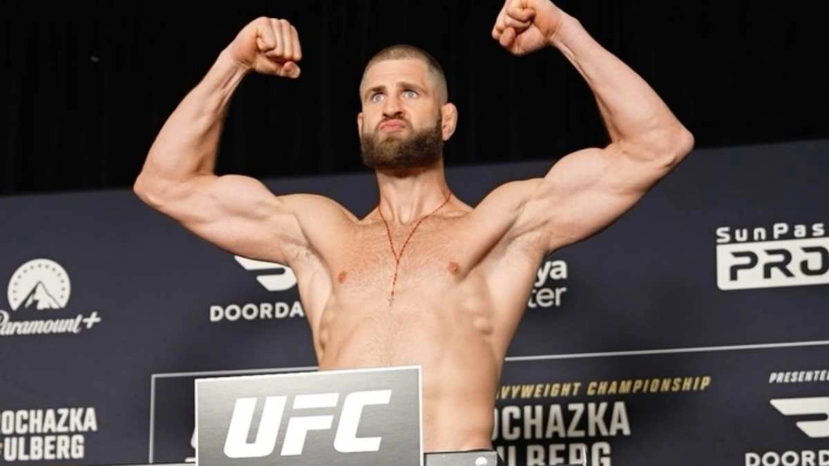 Карлос Ульберг перевесил Иржи Прохазку на взвешивании UFC 327