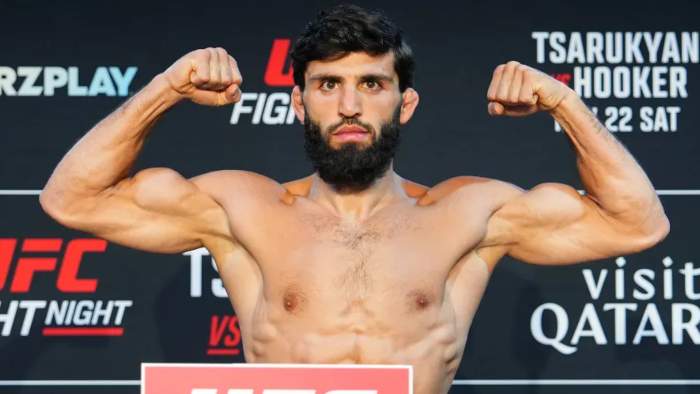 Царукян перевесил Хукера на взвешивании UFC Fight Night 265