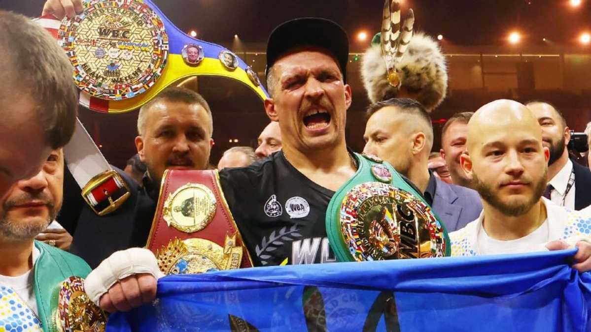 Александр Усик